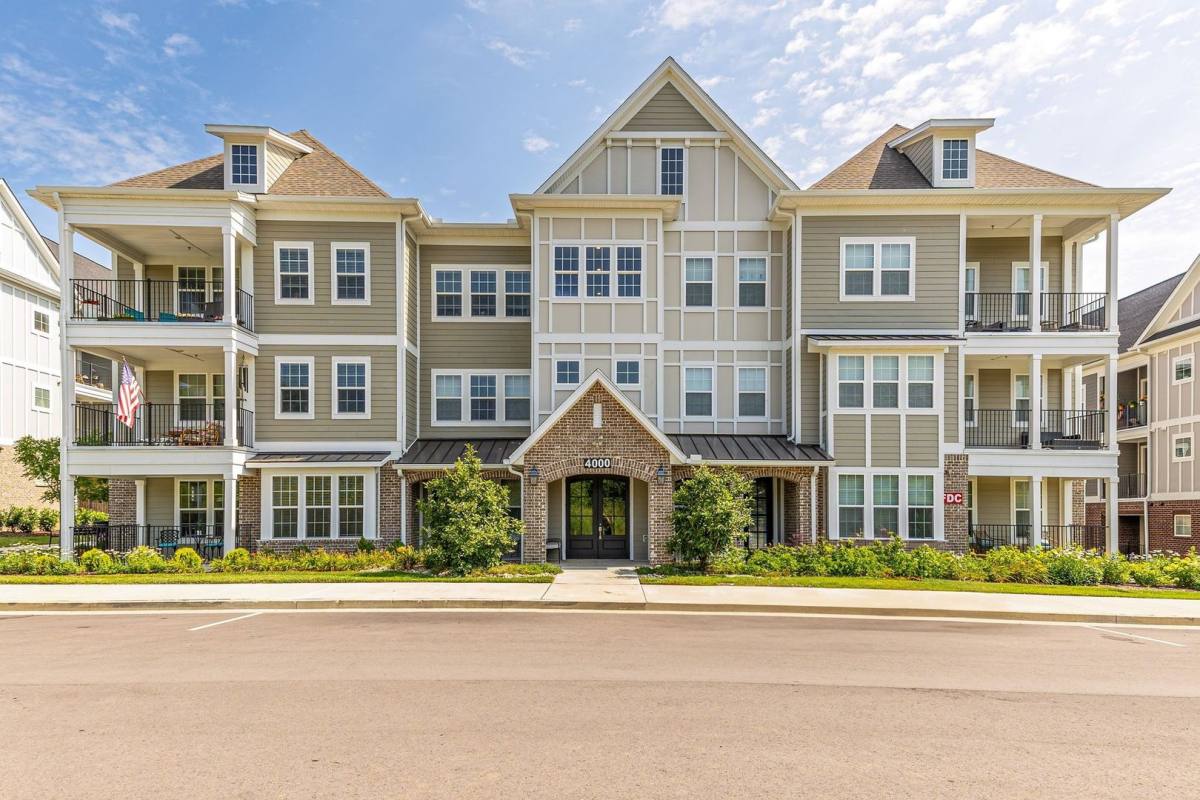 Condo for rent at 4000 Shadow Green Dr, Franklin, TN 37064