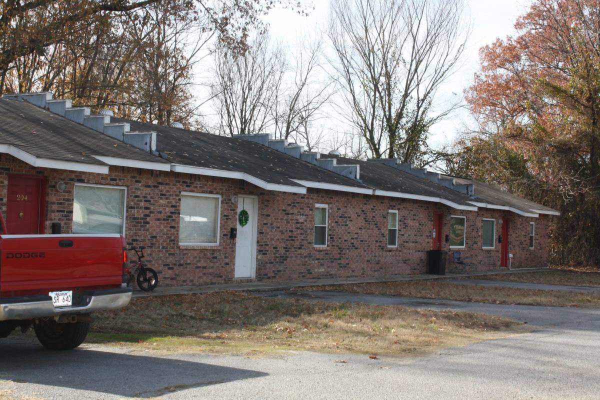 Apartment for rent at 201 Tucker Inn, Jacksonville, AR 72076