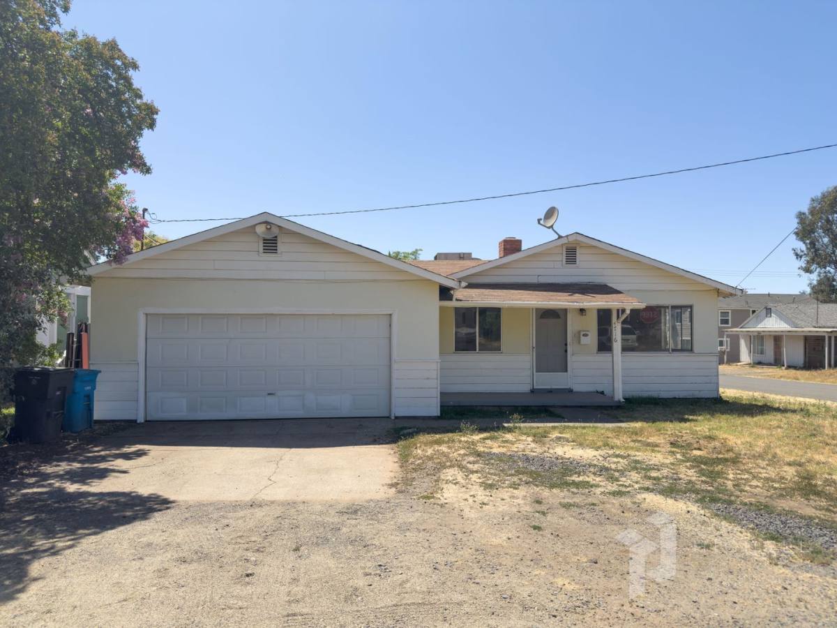 House for rent at 4716 Virginia Ave, Oroville, CA 95966
