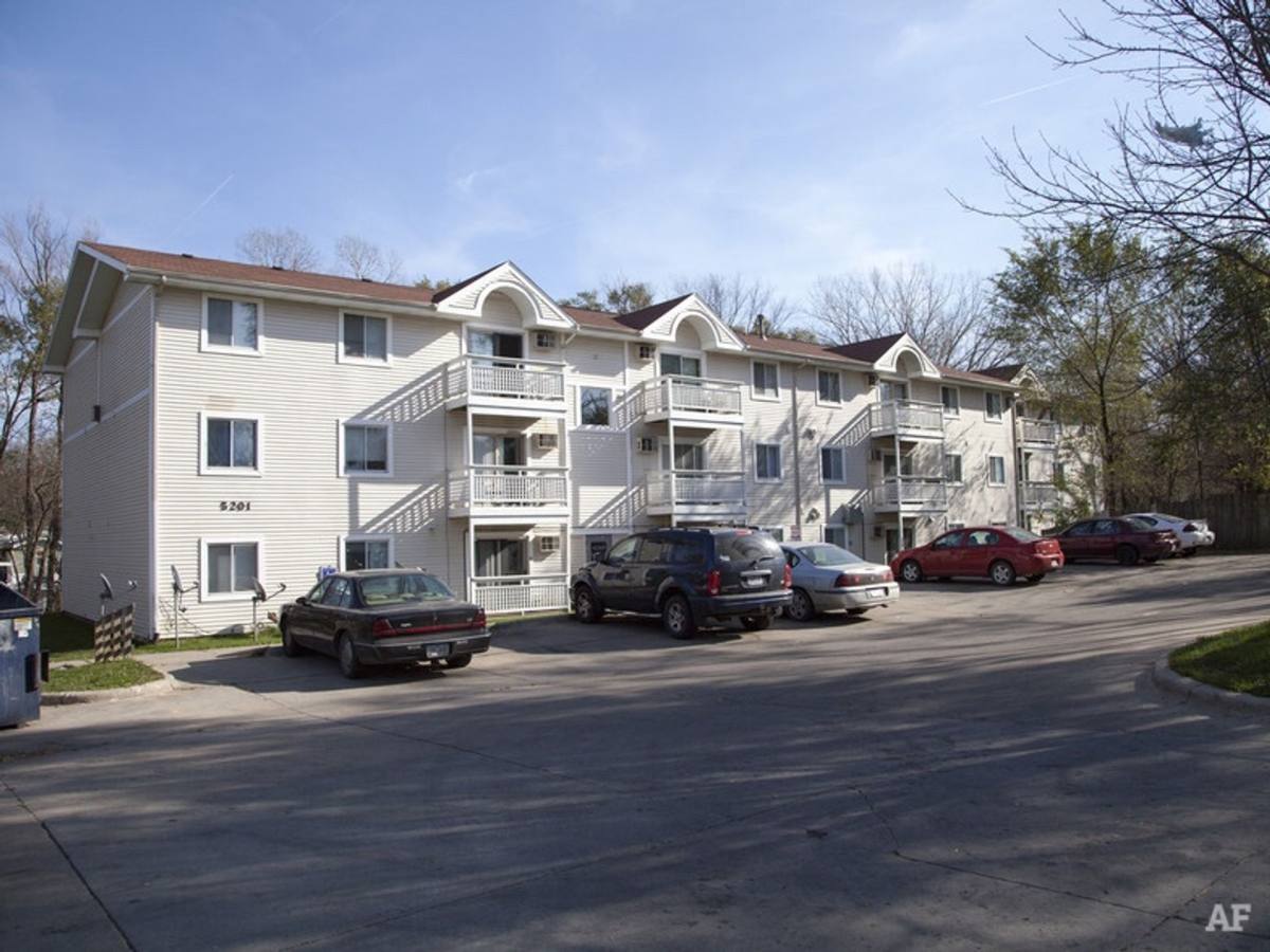 Apartment for rent at 5201 S Union St, Des Moines, IA 50315