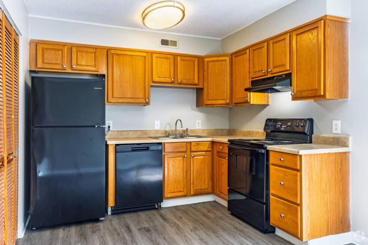 Apartment for rent at 812 Fairview Dr, Lexington, NC 27292