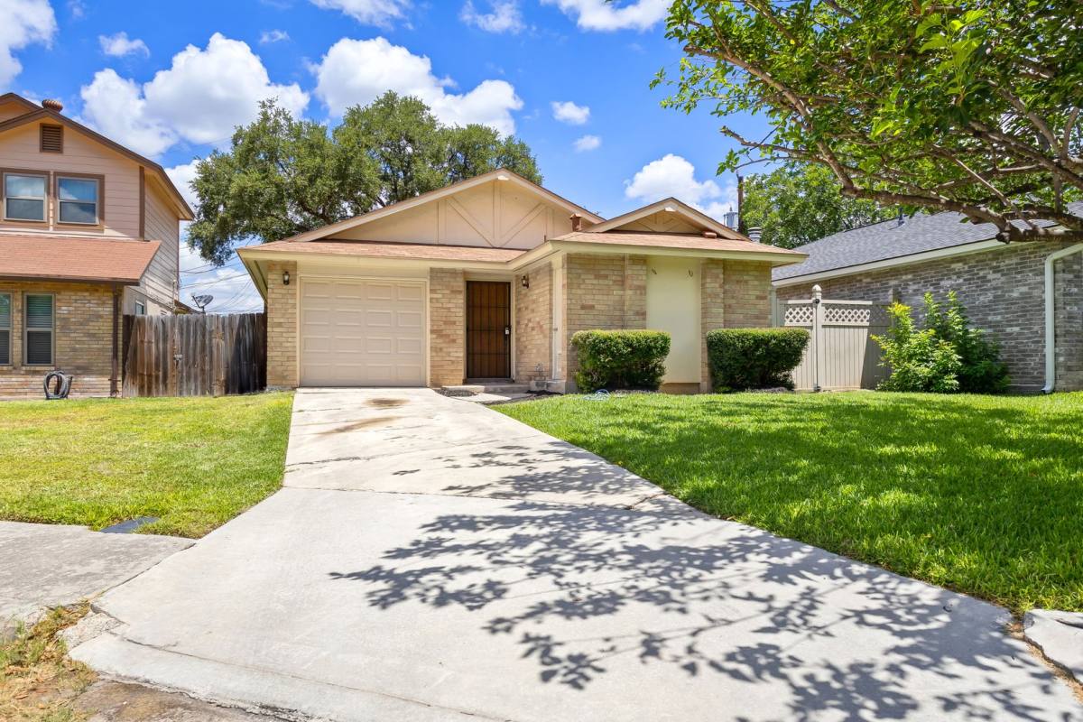 House for rent at 5215 Vinecrest Circle, San Antonio, TX 78219
