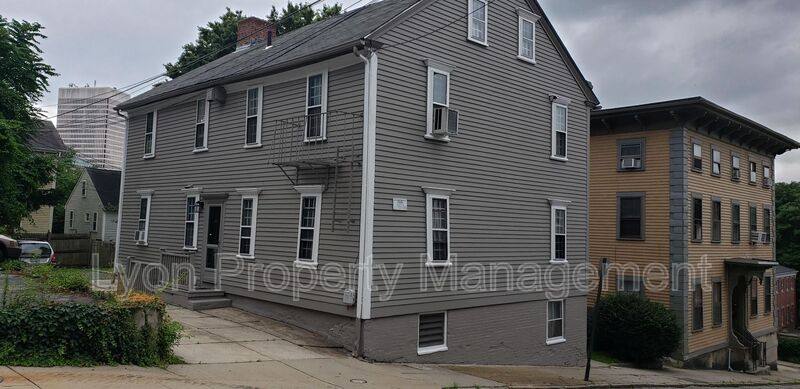 Apartment for rent at 39 Bowen St #5, Providence, RI 02903