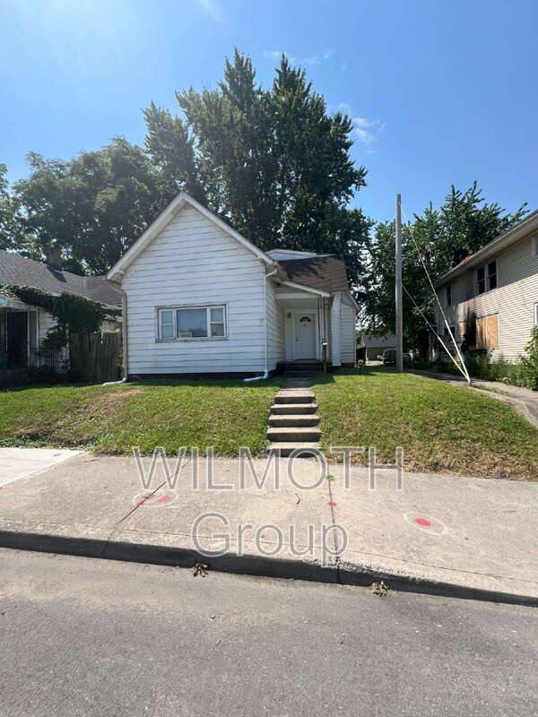 House for rent at 2919 E New York St, Indianapolis, IN 46201