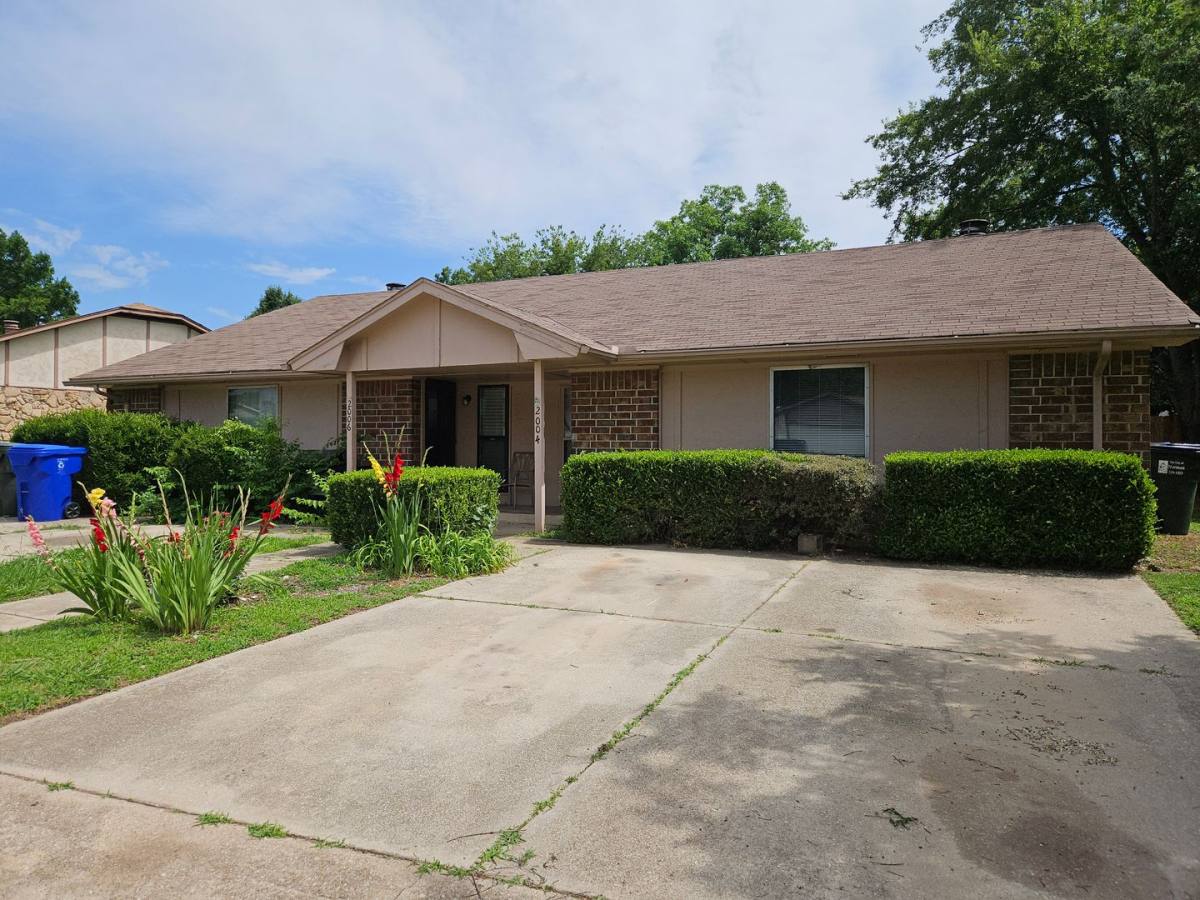 House for rent at 2004 Twisted Oak Dr, Norman, OK 73071