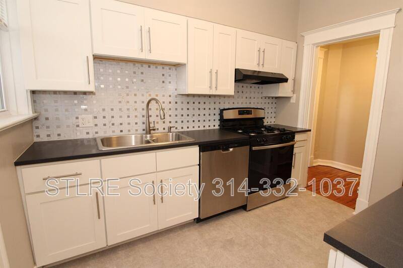 Apartment for rent at 2608 Louisiana Ave #1S, Saint Louis, MO 63118