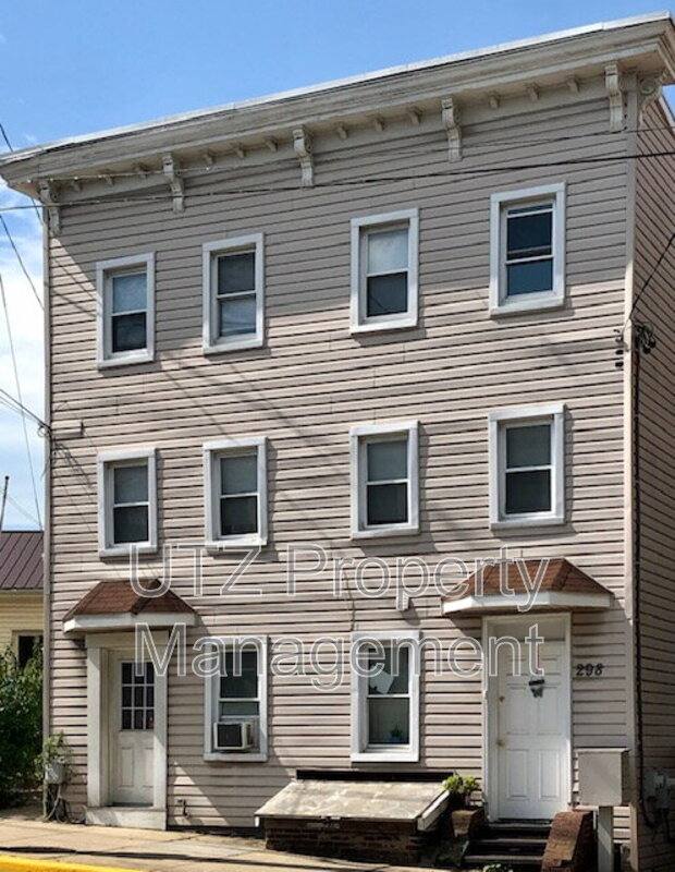 Apartment for rent at 298 E Main St #2, Westminster, MD 21157