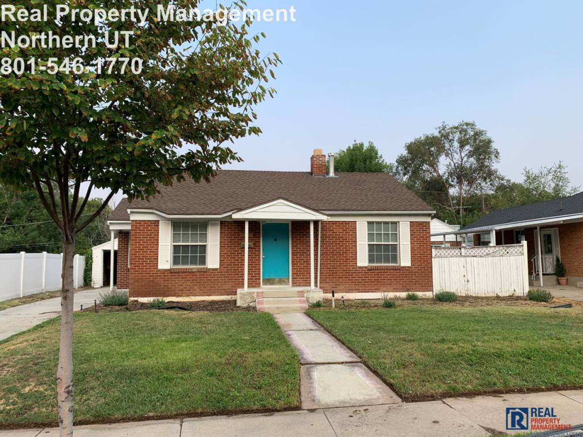 House for rent at 3135 Iowa Ave, Ogden, UT 84403