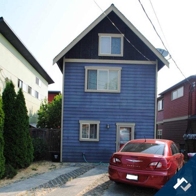 Townhouse for rent at 3321 Wetmore Ave S #A, Seattle, WA 98144