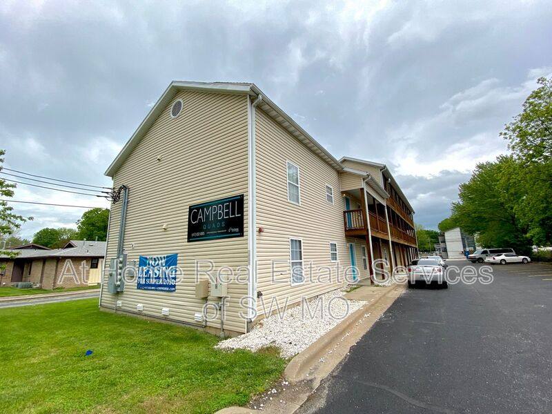 Apartment for rent at 858 S Campbell #302, Springfield, MO 65806