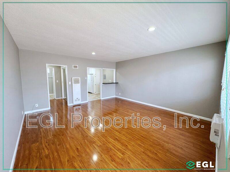 House for rent at 5922 Carlton Way #204, Los Angeles, CA 90028