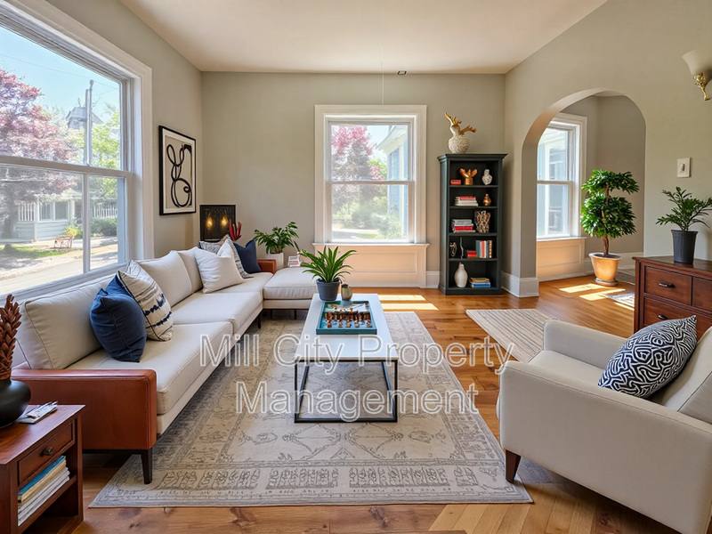 Apartment for rent at 644 Maple St #2, Manchester, NH 03104