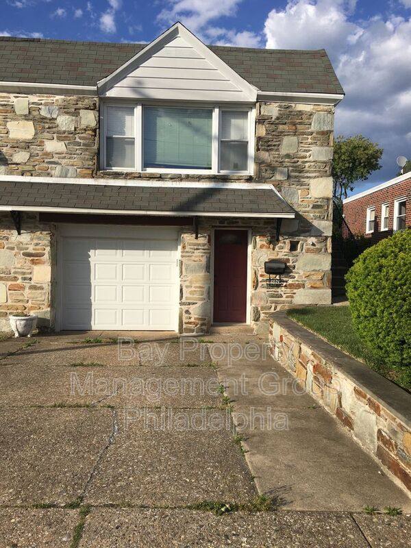 House for rent at 7021 Crease Lane, Philadelphia, PA 19128