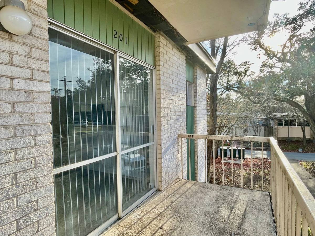 Apartment for rent at 126 Scott St, San Marcos, TX 78666