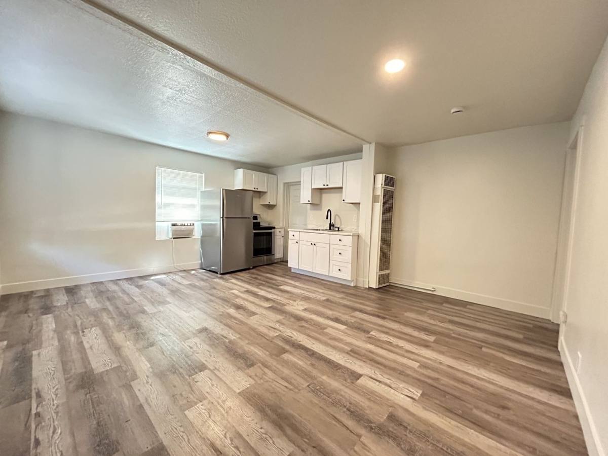 Apartment for rent at 951 N Redwood Rd, Salt Lake City, UT 84116