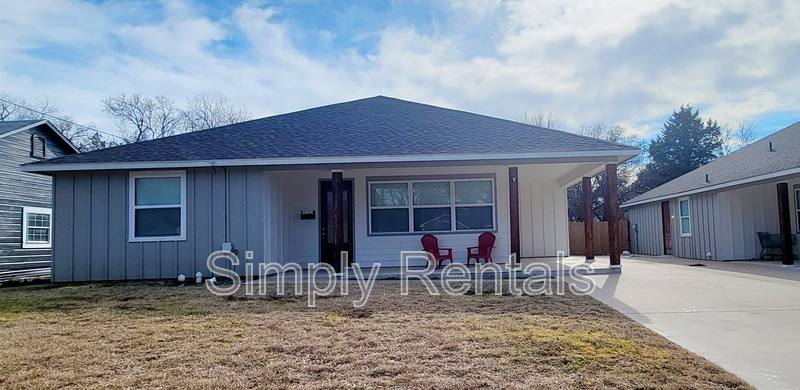Apartment for rent at 1709 Sycamore St #1, Commerce, TX 75428