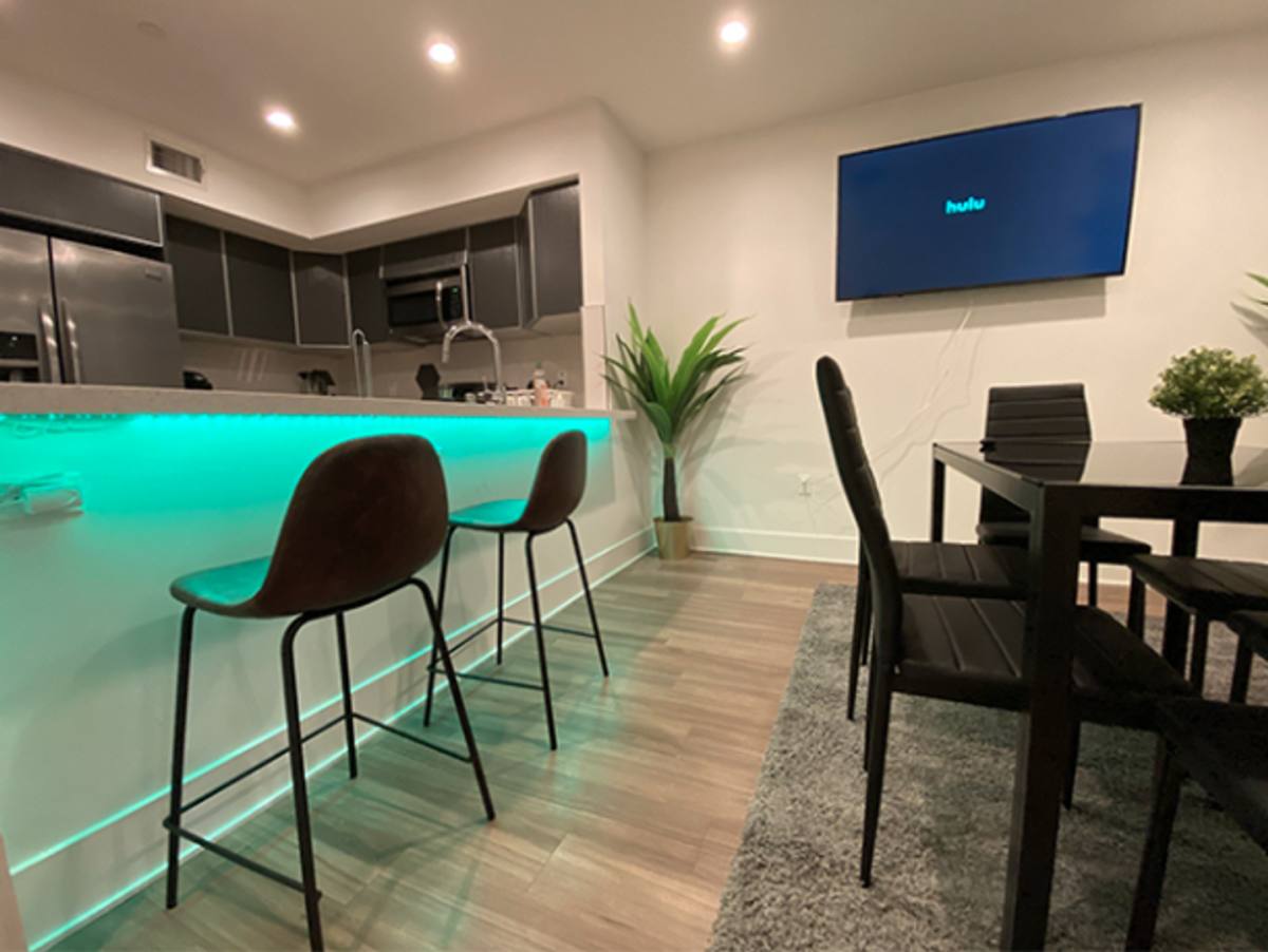 Apartment for rent at 1254 W 36th St, Los Angeles, CA 90007