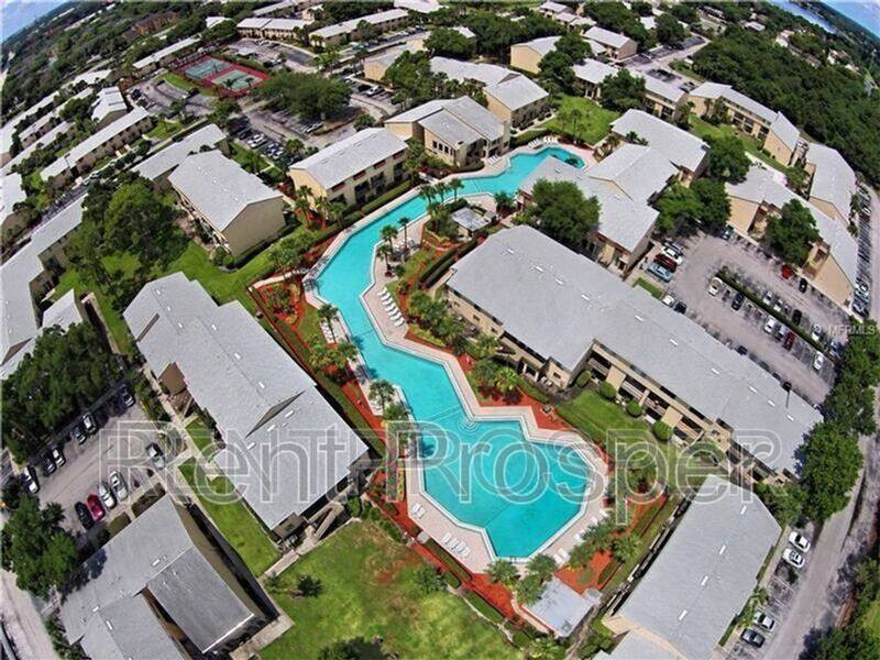 Townhouse for rent at 4213 S Semoran Blvd #2, Orlando, FL 32822