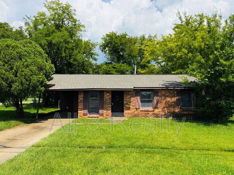 House for rent at 5001 Mobile Highway, Montgomery, AL 36108