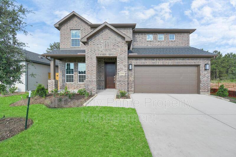 House for rent at 22006 Big Sky Dr, Tomball, TX 77375