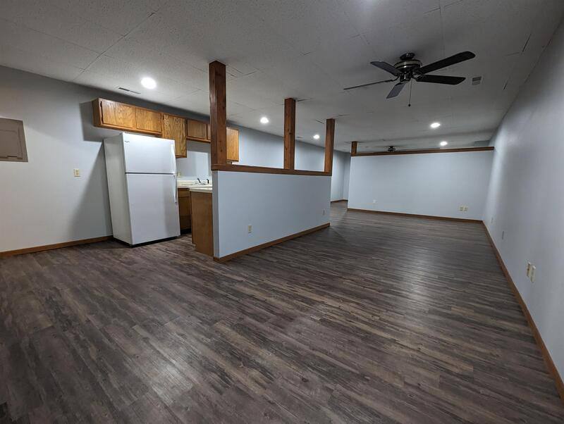 Apartment for rent at 110 N 1st St, Oskaloosa, IA 52577
