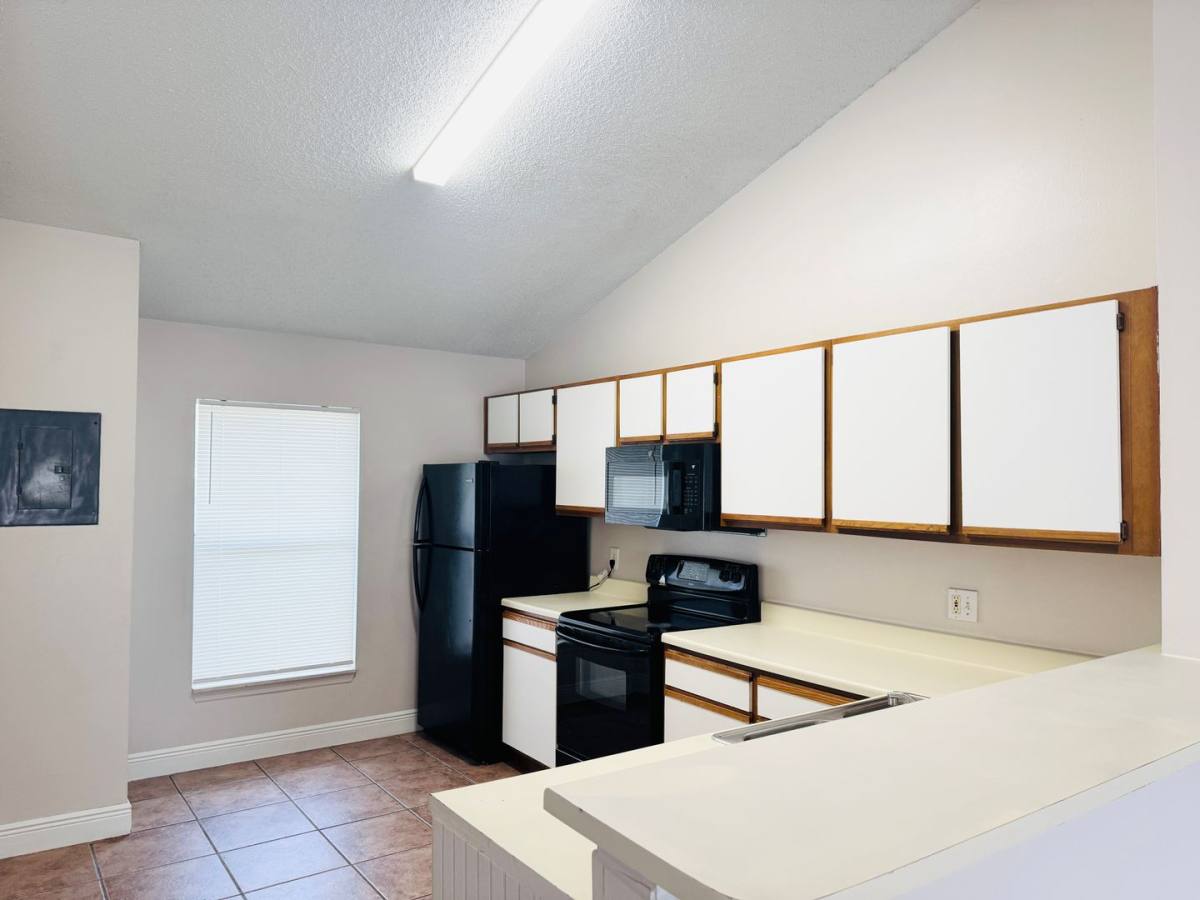Condo for rent at 3651 N Goldenrod Rd, Winter Park, FL 32792