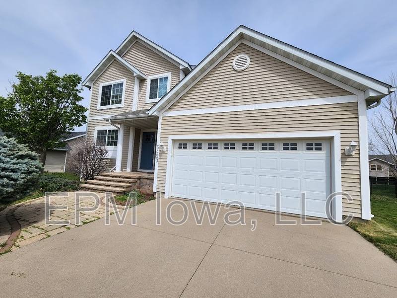 House for rent at 5450 Prairie Ridge Ave, Marion, IA 52302