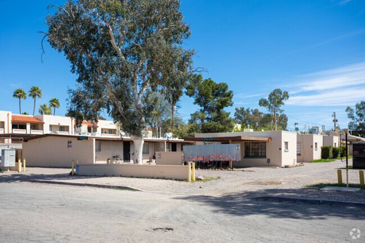 Apartment for rent at 2620-2630 N 14th Ave, Tucson, AZ 85705