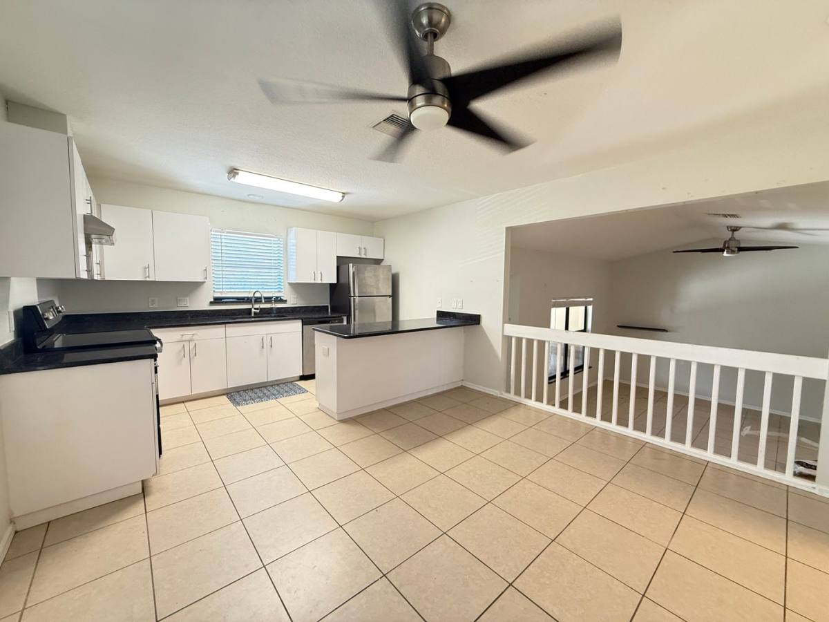 Apartment for rent at 1733-1755 Highland Rd, Osprey, FL 34229