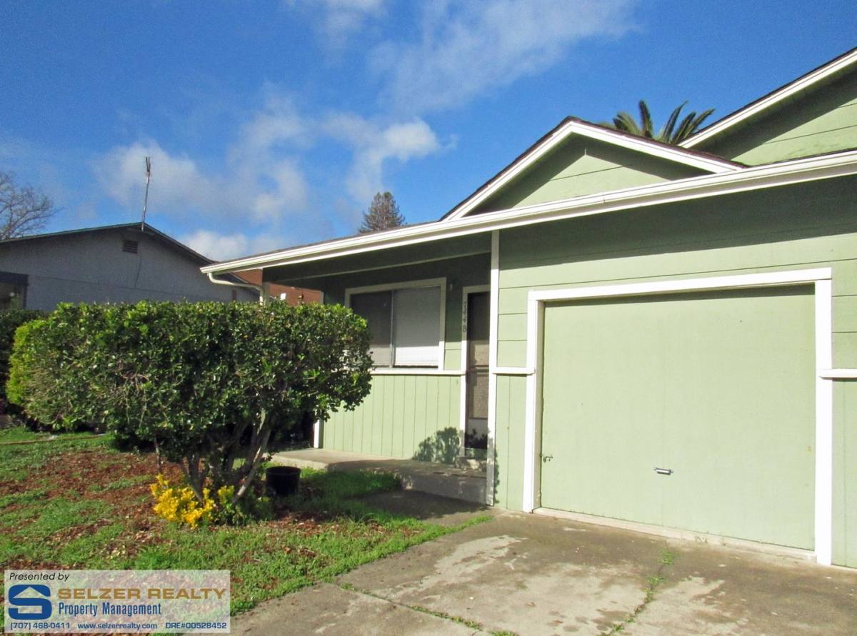 Apartment for rent at 744 El Rio St, Ukiah, CA 95482
