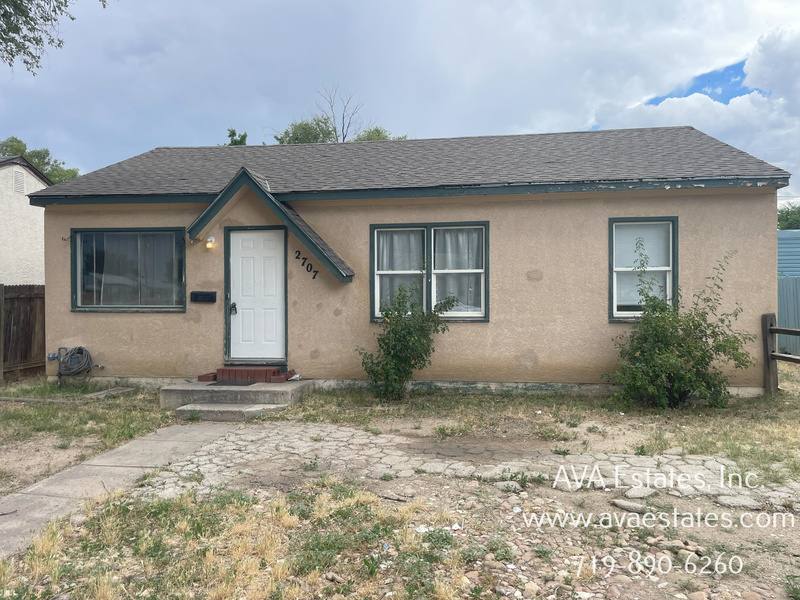 House for rent at 2707 Cheyenne Ave, Pueblo, CO 81003