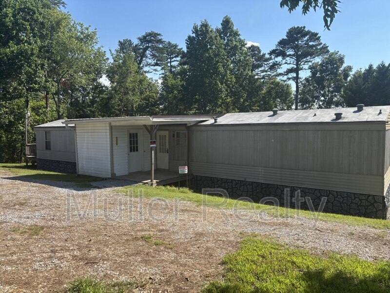 House for rent at 2241 Woodby Rd, Knoxville, TN 37914