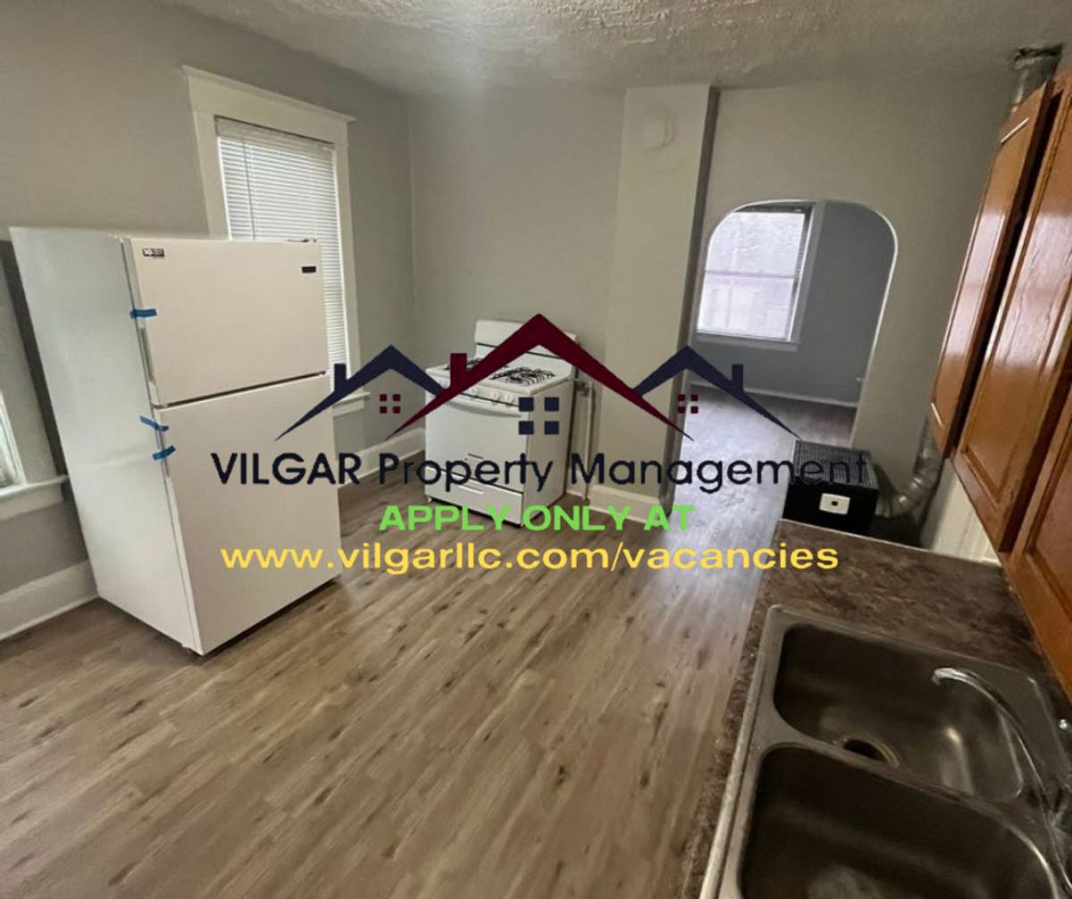 Apartment for rent at 5009 Magoun, East Chicago, IN 46312
