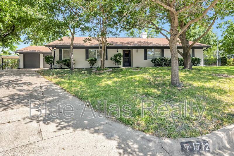 House for rent at 1712 Dakar Rd W, Fort Worth, TX 76116