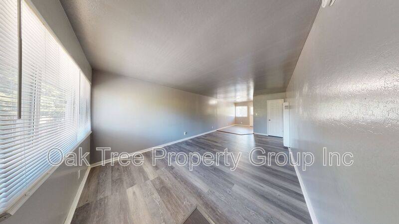 House for rent at 2425 - 2429 Humboldt Ave, Oakland, CA 94601