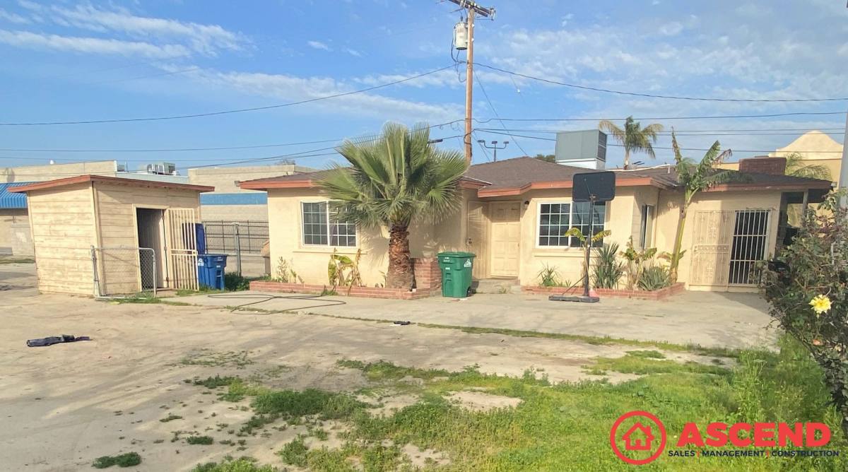House for rent at 1006 Dover Place, Delano, CA 93215