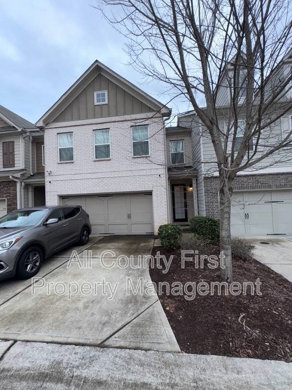 House for rent at 2662 Stonekey Bend, Lithonia, GA 30058