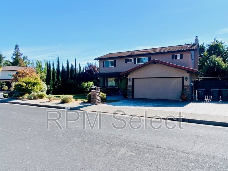 House for rent at 1757 Burbank Court, Fairfield, CA 94534