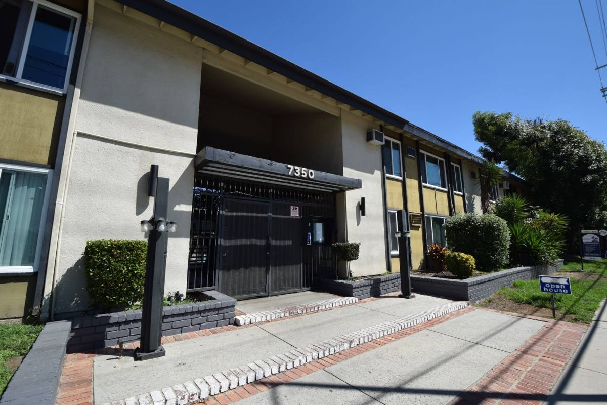 Apartment for rent at 7350 Kester Ave, Van Nuys, CA 91405