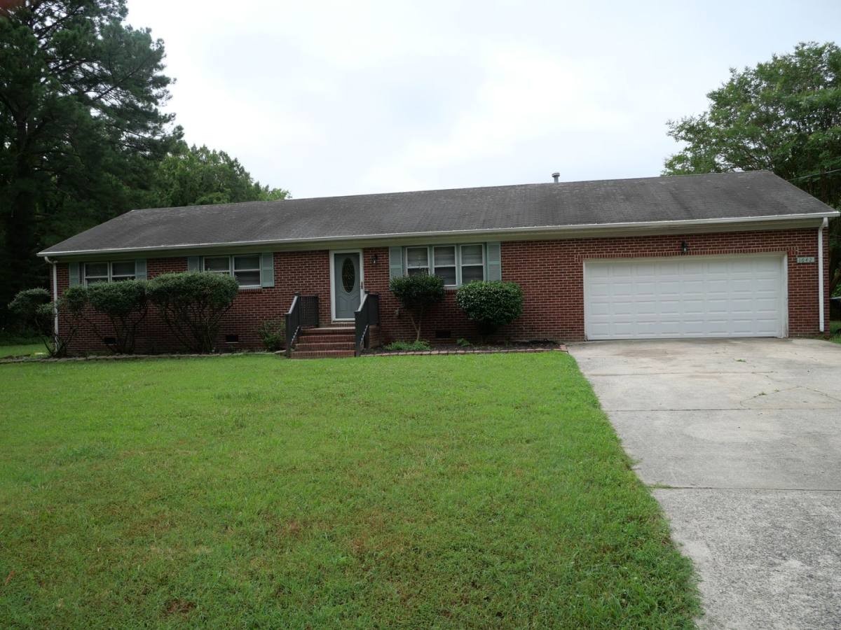 House for rent at 1642 Wingfield Dr, Hampton, VA 23661
