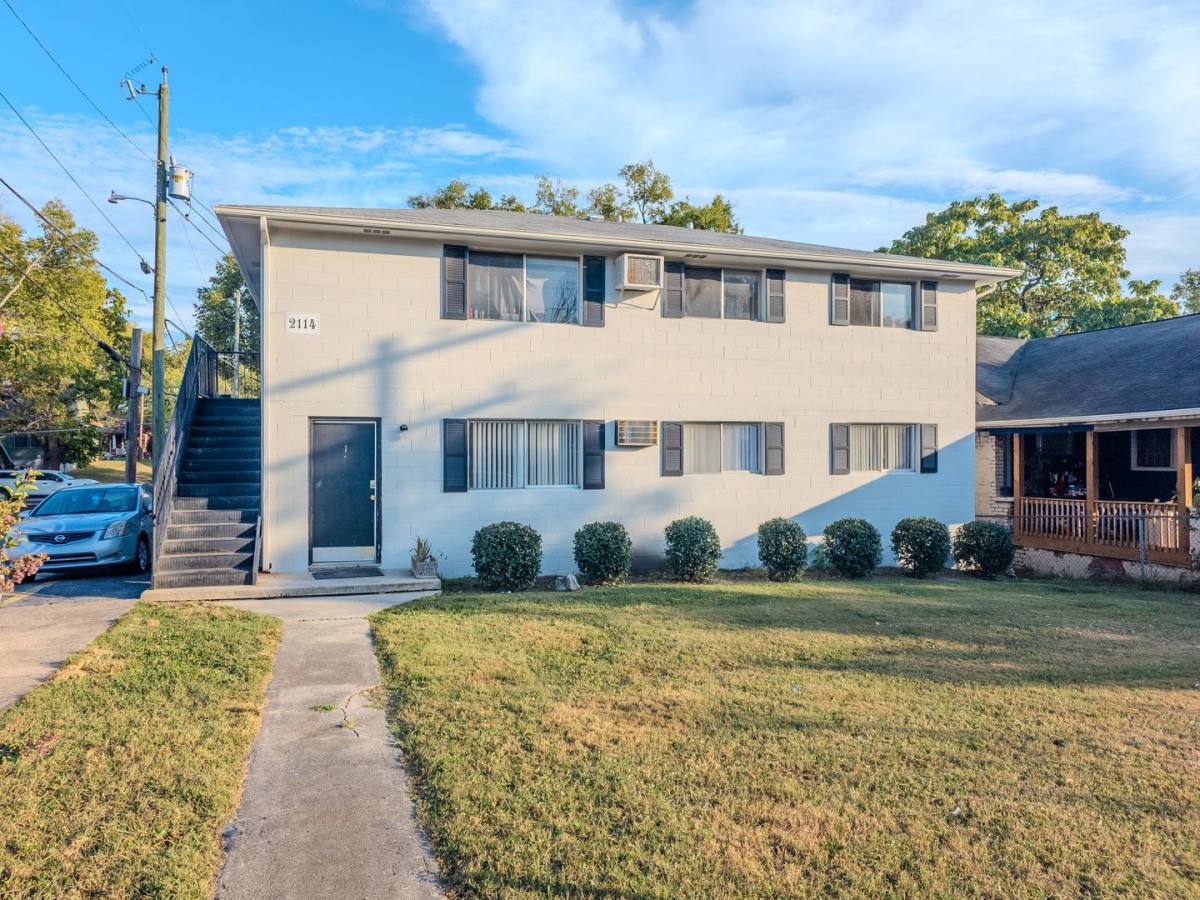 Apartment for rent at 2114 Washington Ave #6, Knoxville, TN 37917
