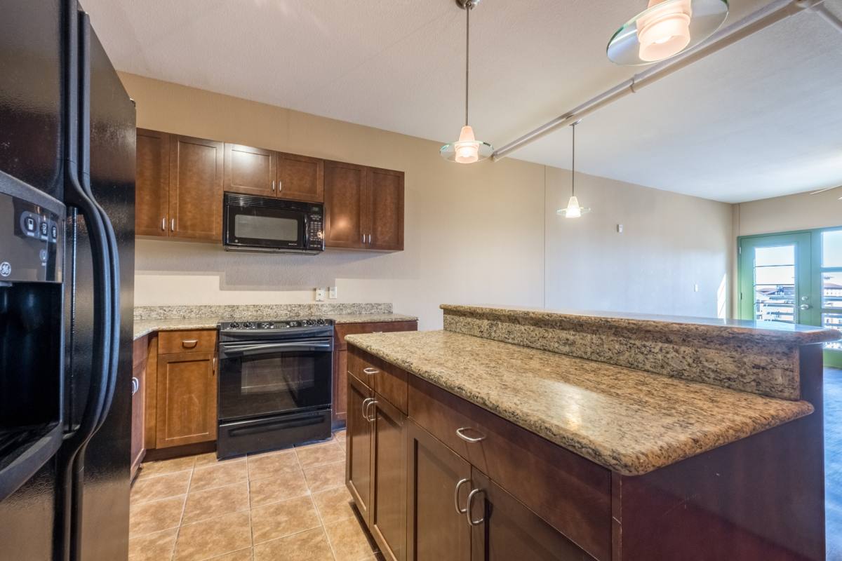 Condo for rent at 711 W 26th St, Austin, TX 78705