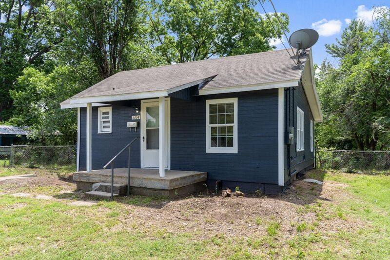 House for rent at 3806 W Admiral Blvd, Tulsa, OK 74127