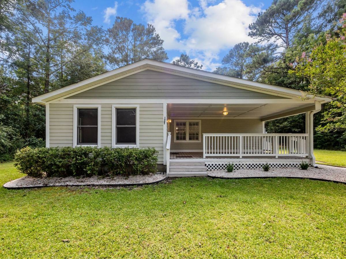 House for rent at 1507 Murrill Hill, Jacksonville, NC 28540