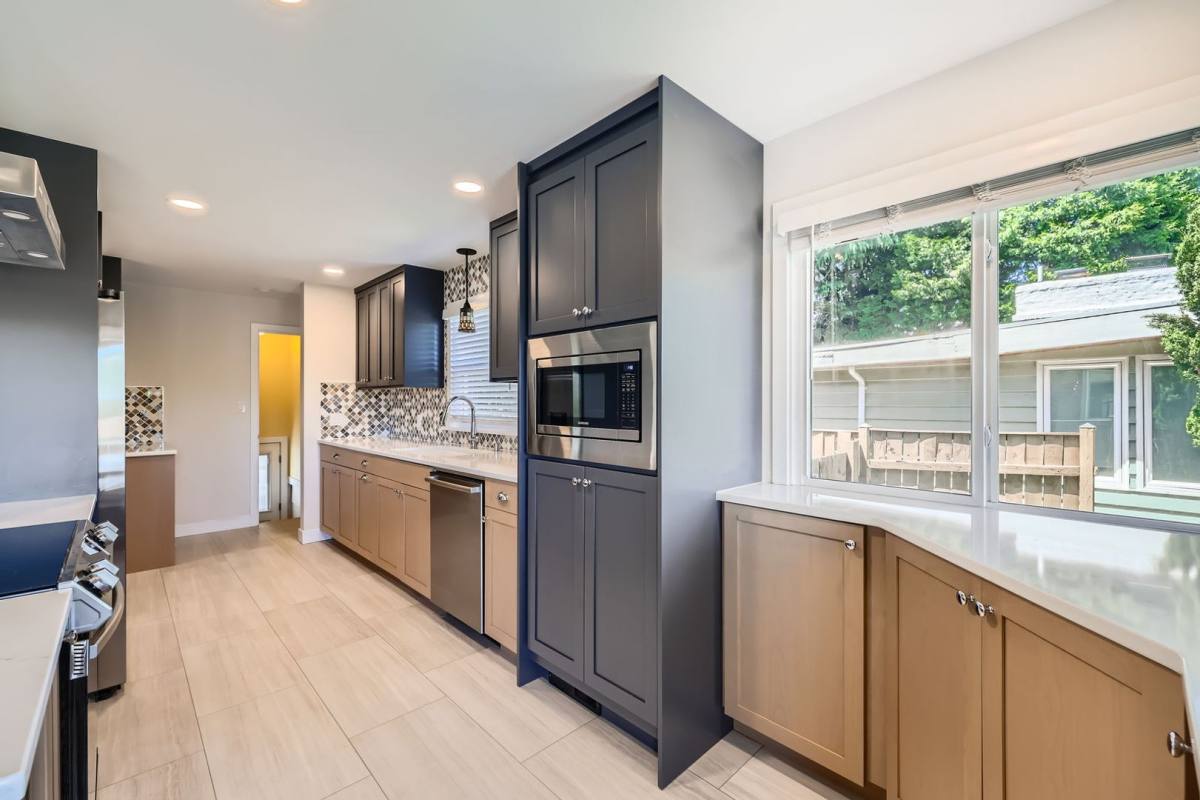 Apartment for rent at 4828 Delaware Ave, Everett, WA 98203