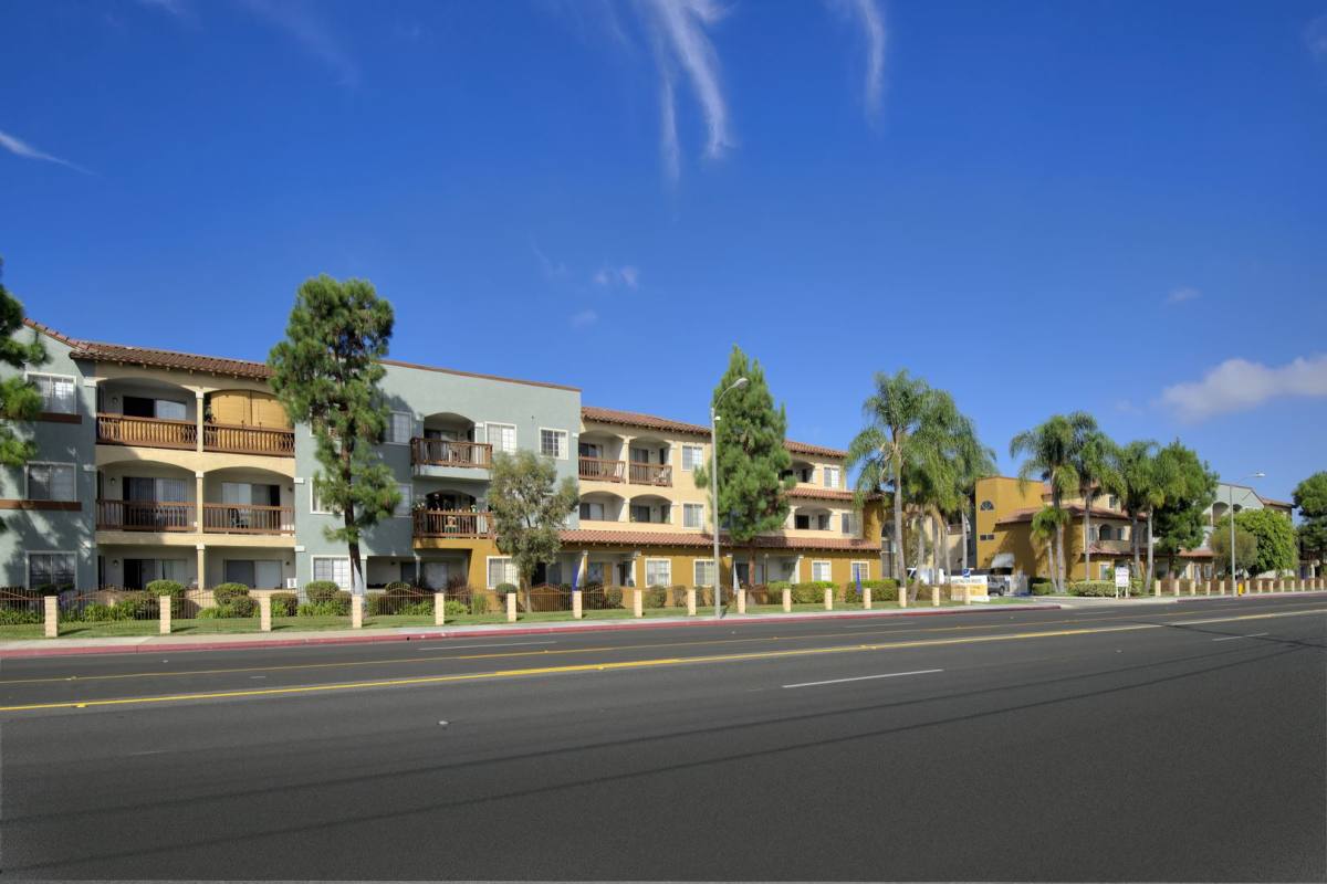 Apartment for rent at 16171 Springdale St, Huntington Beach, CA 92649