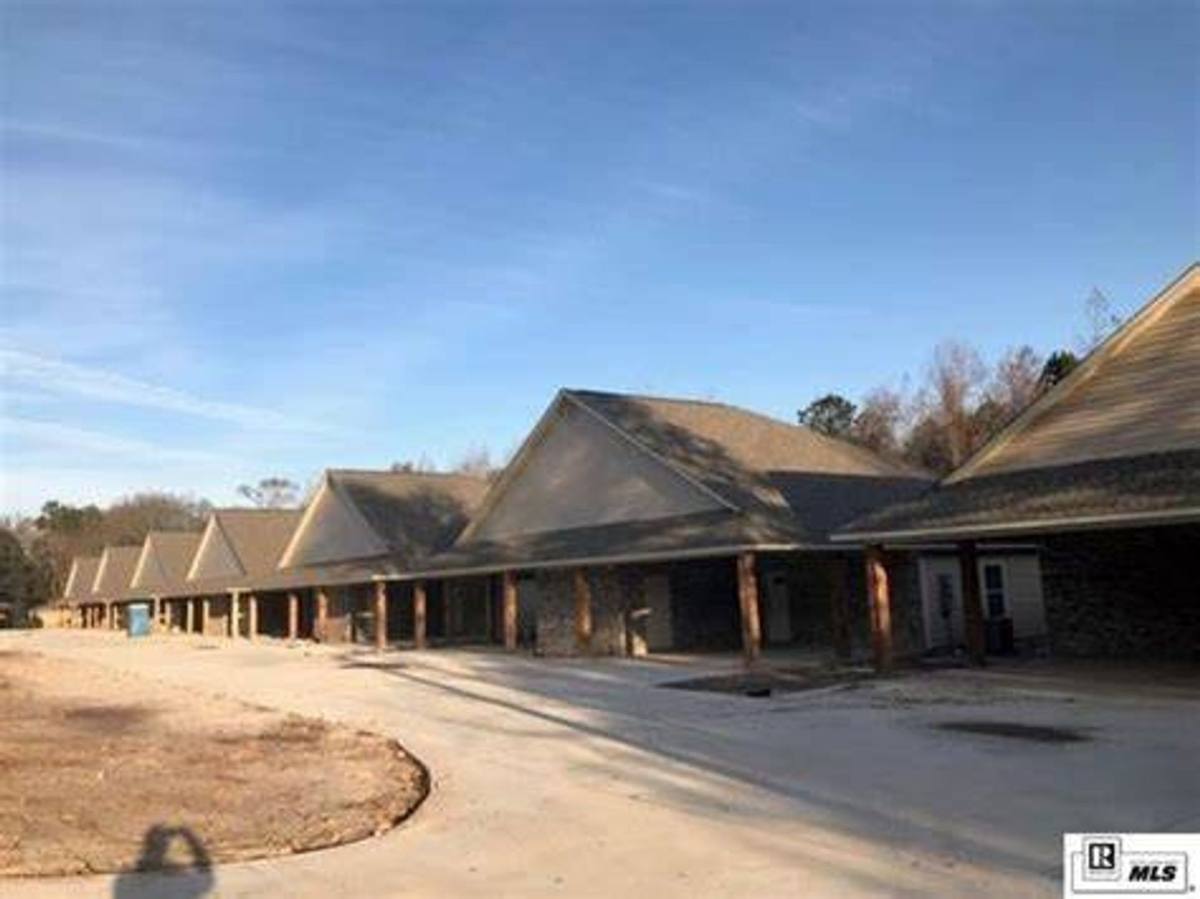 Townhouse for rent at 500 Lincoln Rd, Monroe, LA 71203