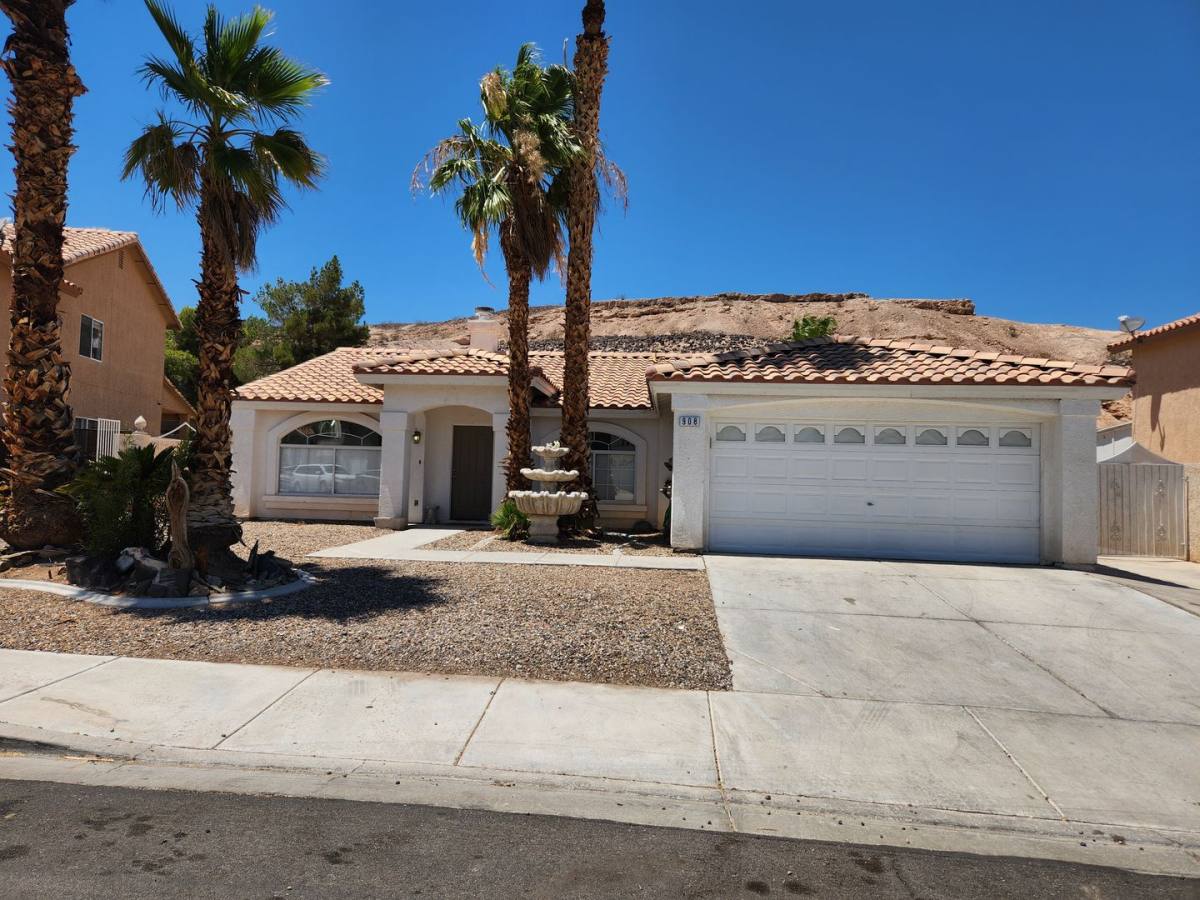 Condo for rent at 908 Alta Oaks, Henderson, NV 89014