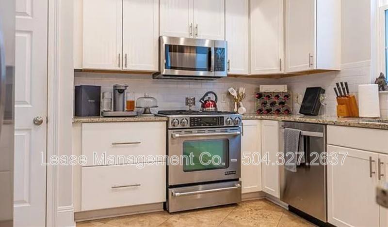Apartment for rent at 5929 Milne Blvd #1, New Orleans, LA 70124