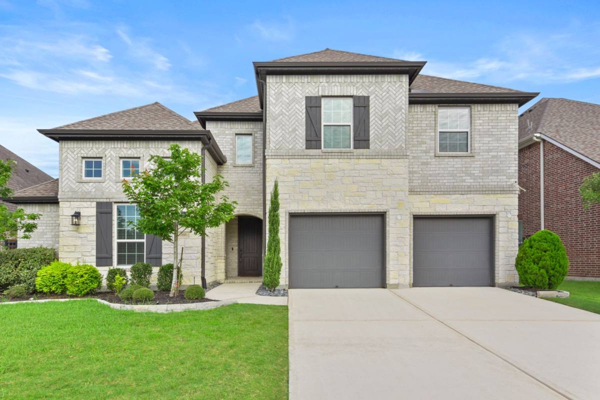 House for rent at 28080 Woodland Bend Way, Spring, TX 77386